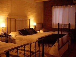 Quarto triplo | 1 quarto, roupas de cama premium