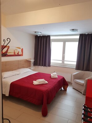 Draps italiens Frette, coffres-forts dans les chambres, bureau