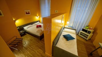 1 bedroom, down comforters, pillowtop beds, minibar