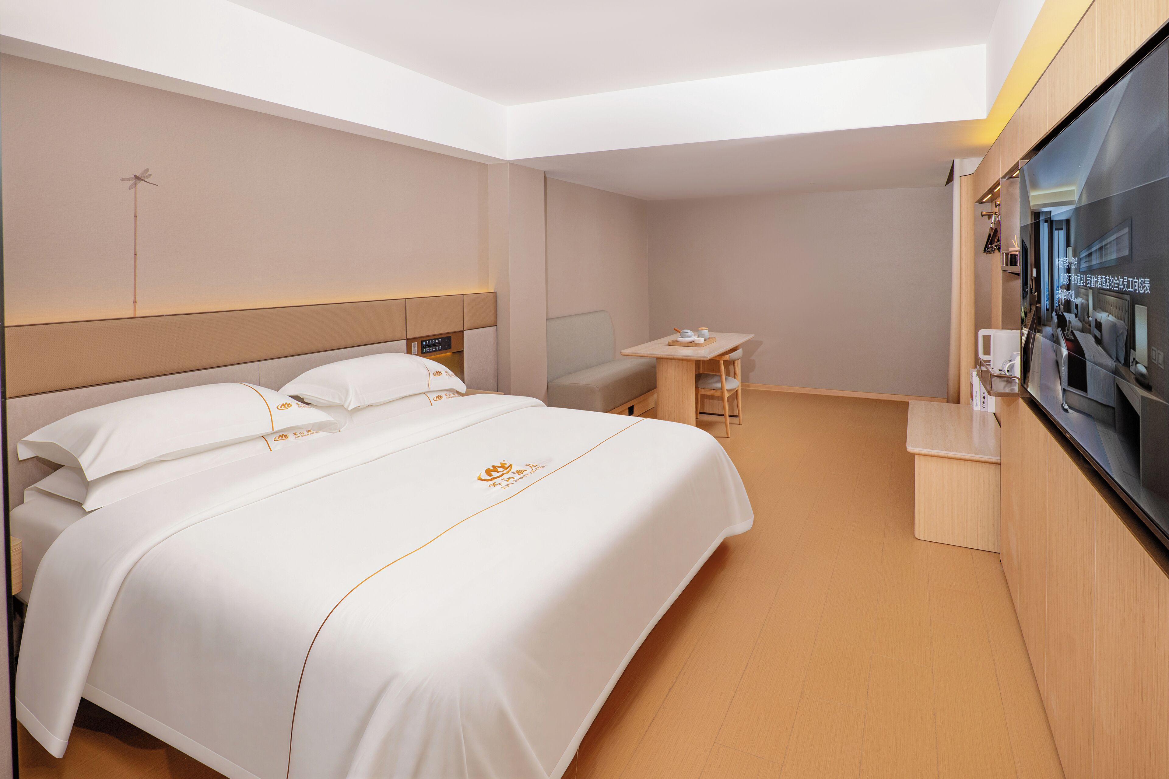 Honeymoon Double Room | Down comforters, in-room safe, individually decorated, desk