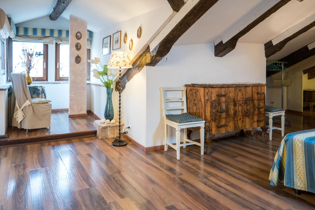 Family Room, Private Bathroom | In-room safe, blackout drapes, soundproofing, iron/ironing board