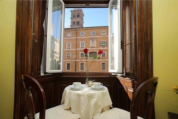 Habitación doble, baño en la habitación | Vista desde la habitación
