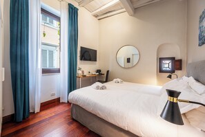 Ropa de cama de alta calidad y minibar 