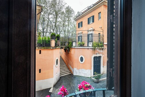 Maison Giulia