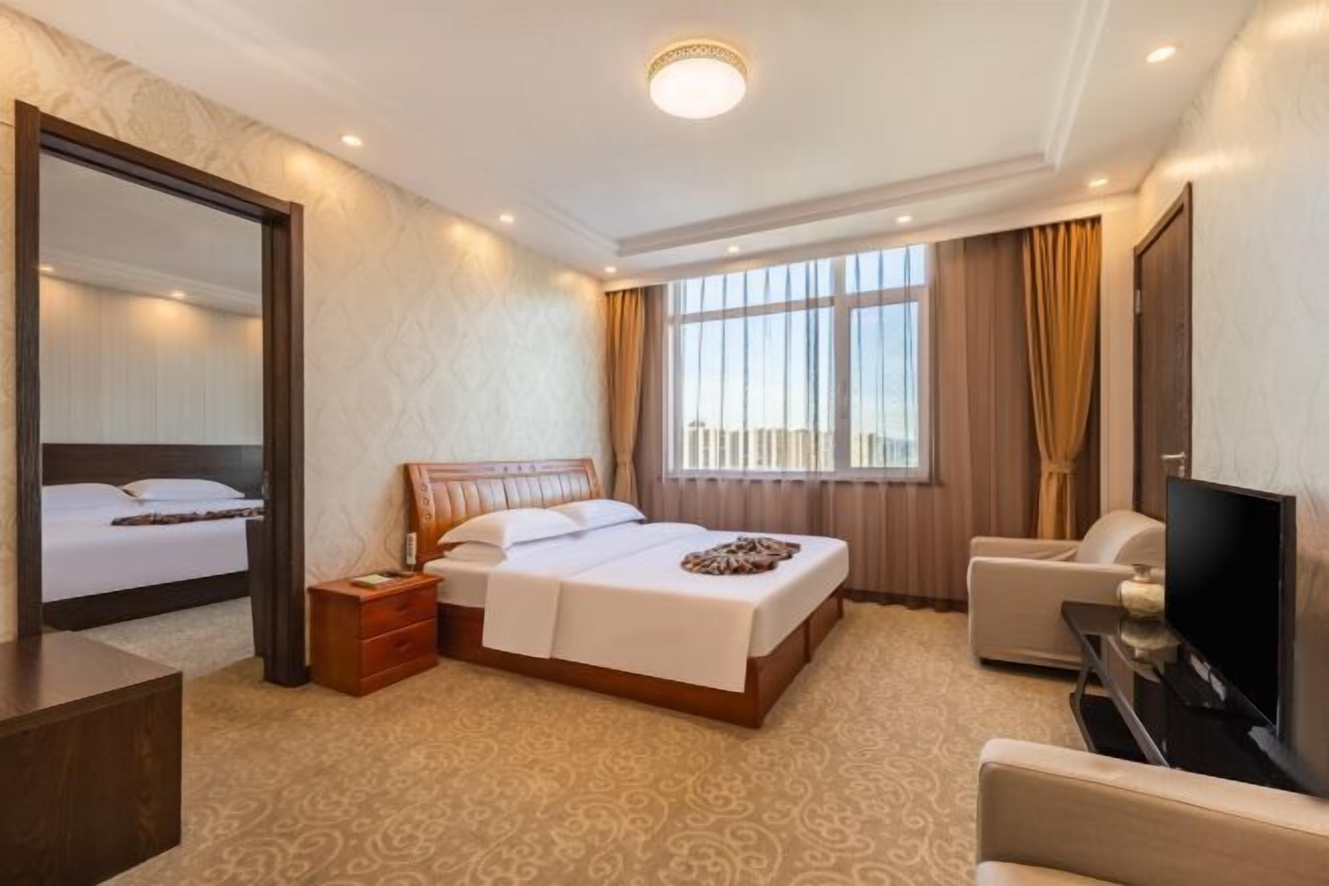 Desk, iron/ironing board, cribs/infant beds, WiFi