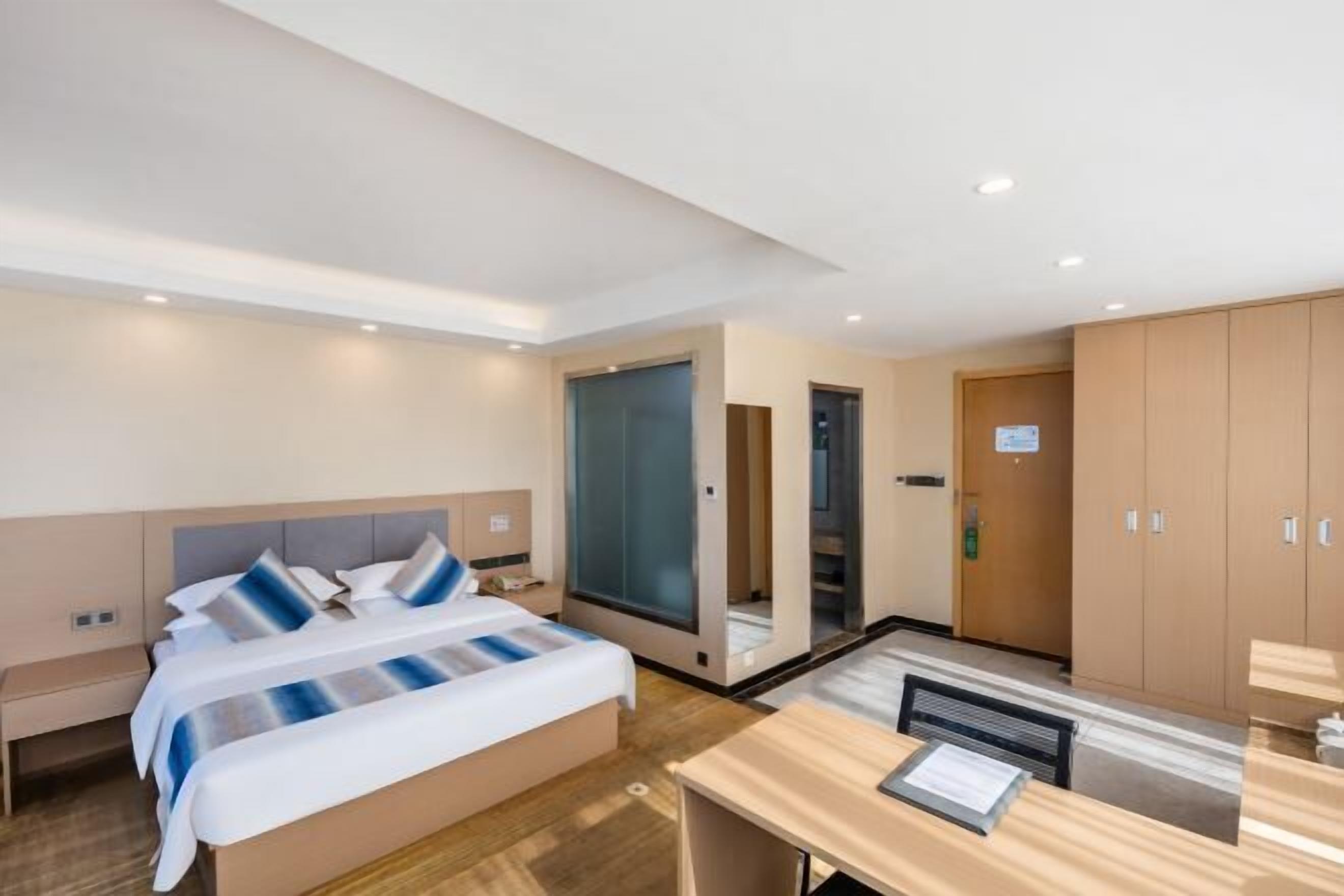 Desk, iron/ironing board, cribs/infant beds, WiFi