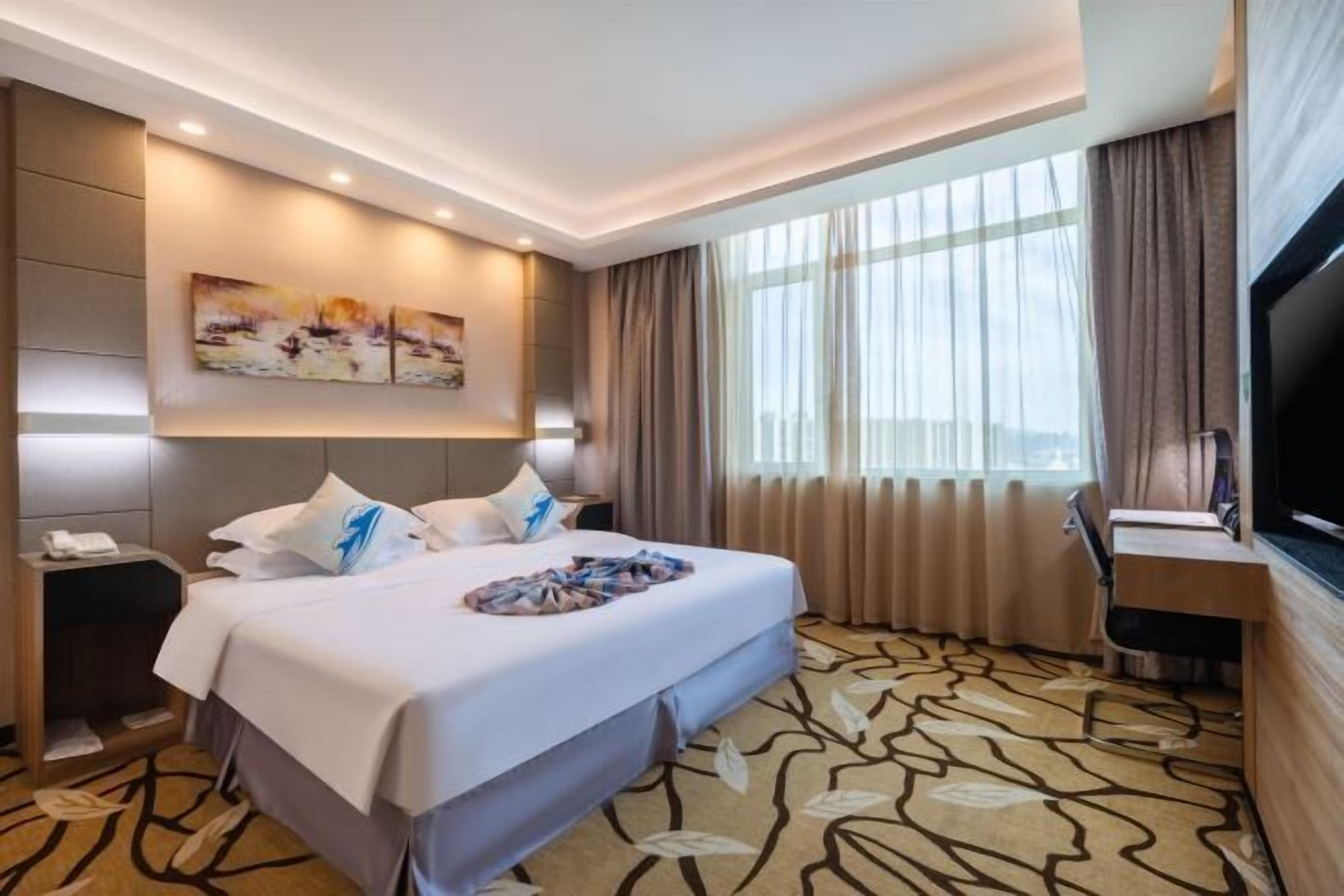 Desk, iron/ironing board, cribs/infant beds, WiFi