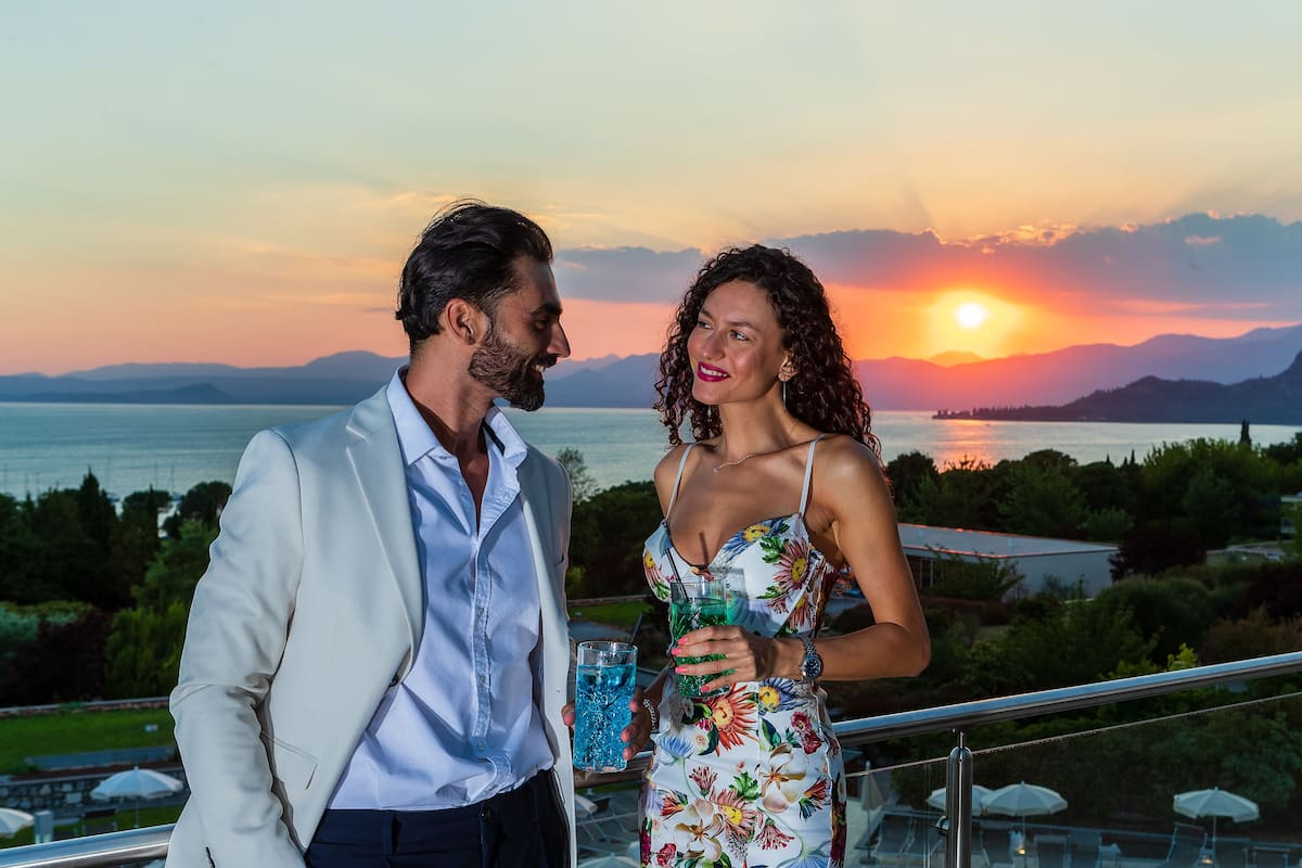 breakfast, dinner served; italian cuisine, al fresco dining