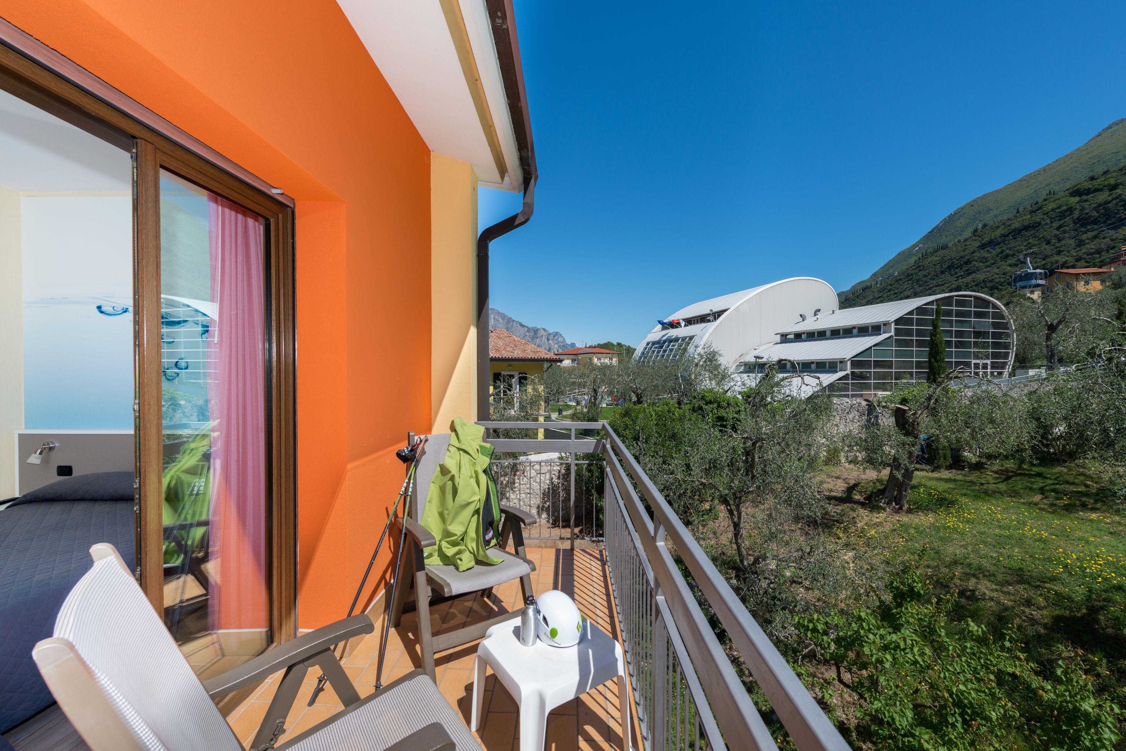 standard double room, garden view | view from room