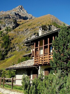 Exterior - Il Piccolo Residence (Gressoney-la-Trinite)