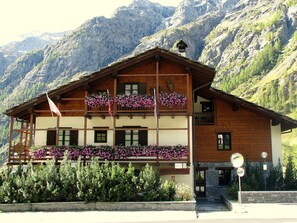 Exterior - Il Piccolo Residence (Gressoney-la-Trinite)