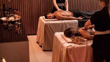 Salas de tratamiento para parejas y baño turco o hammam