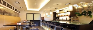 Bar (on property) - Hotel Taxacher (Kirchberg in Tirol)