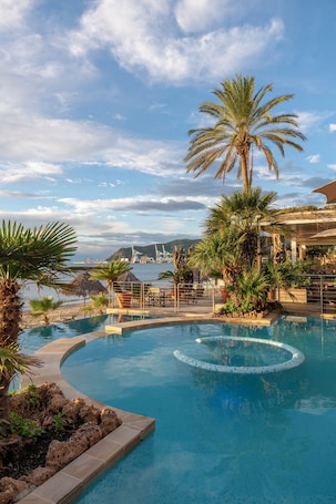 Piscina externa sazonal. Mare Hotel