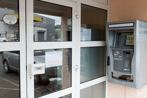 Property entrance - Hôtel First Rodez (Rodez)