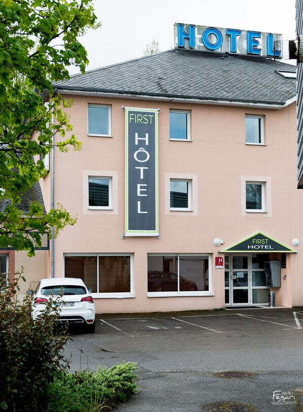 Exterior - Hôtel First Rodez (Rodez)