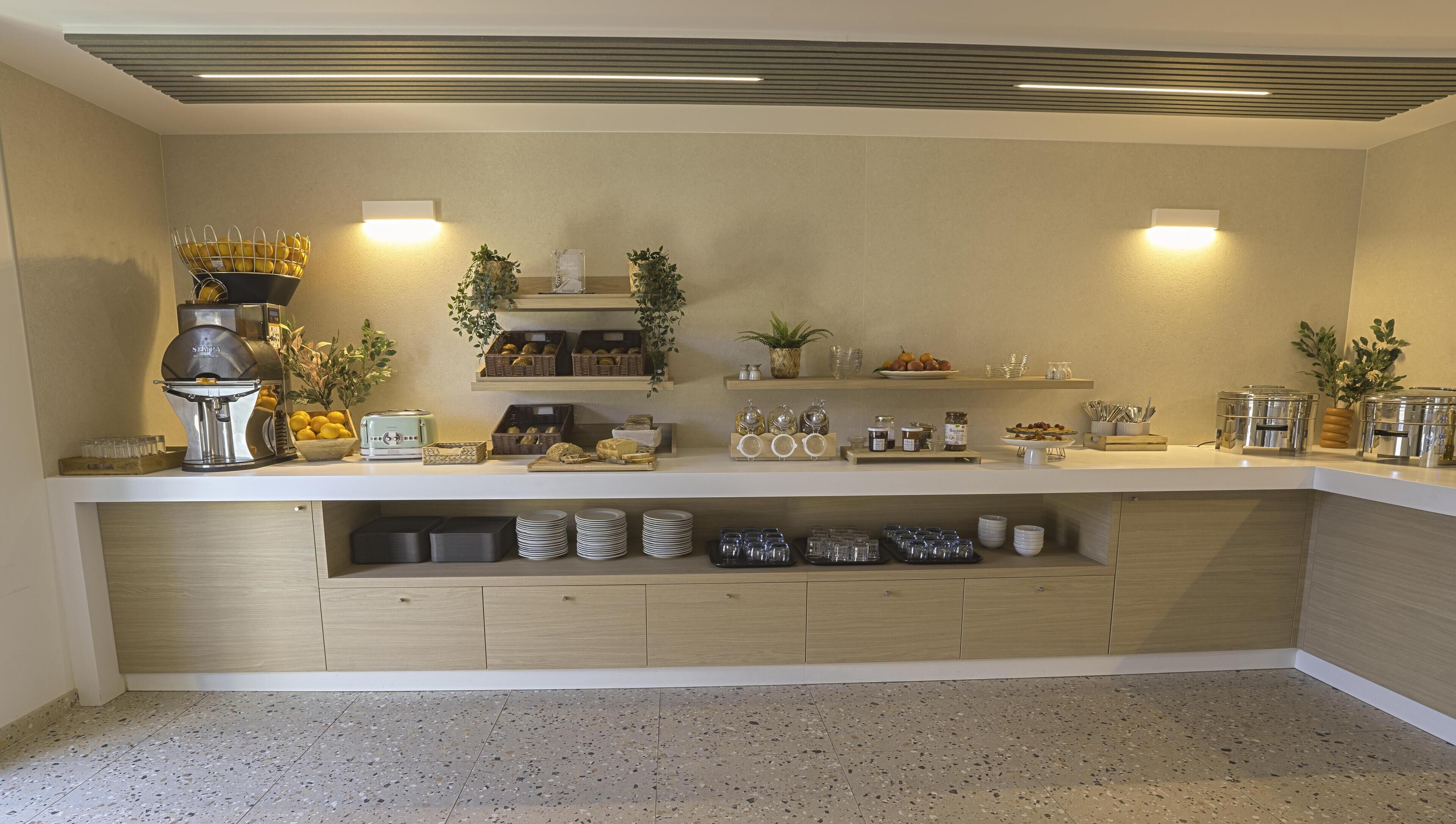 Photo - Kyriad Montpellier Sud - A709