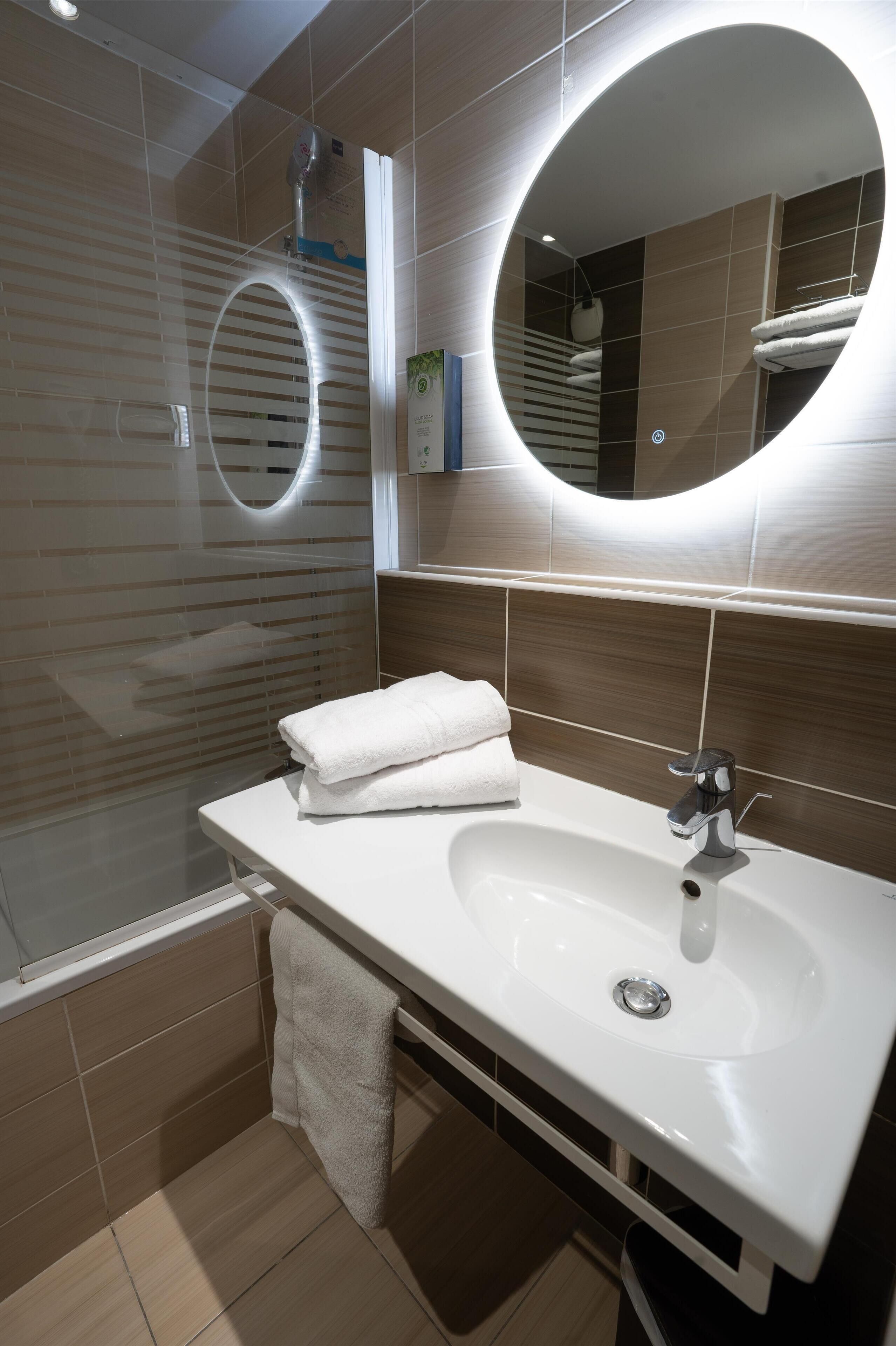 Foto - Kyriad Montpellier Sud - A709