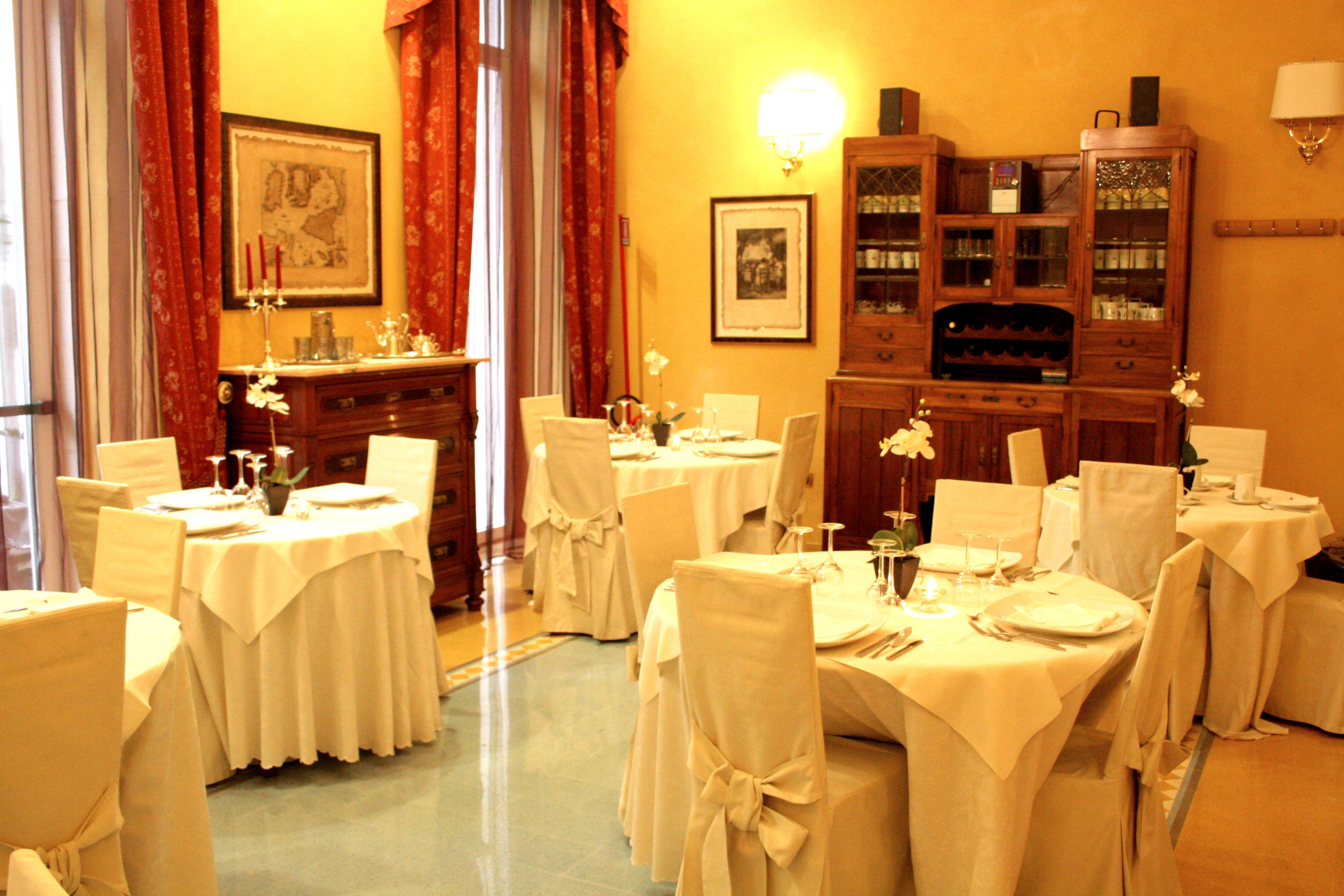 daily buffet breakfast (eur 13 per person)