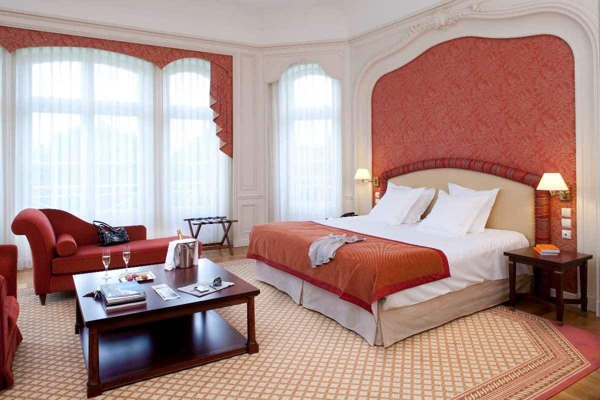 deluxe room | in-room safe, desk, soundproofing, rollaway beds