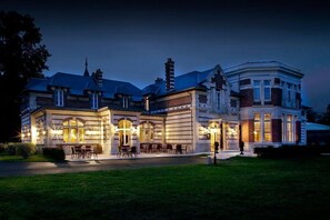 Fasade – kveld/natt