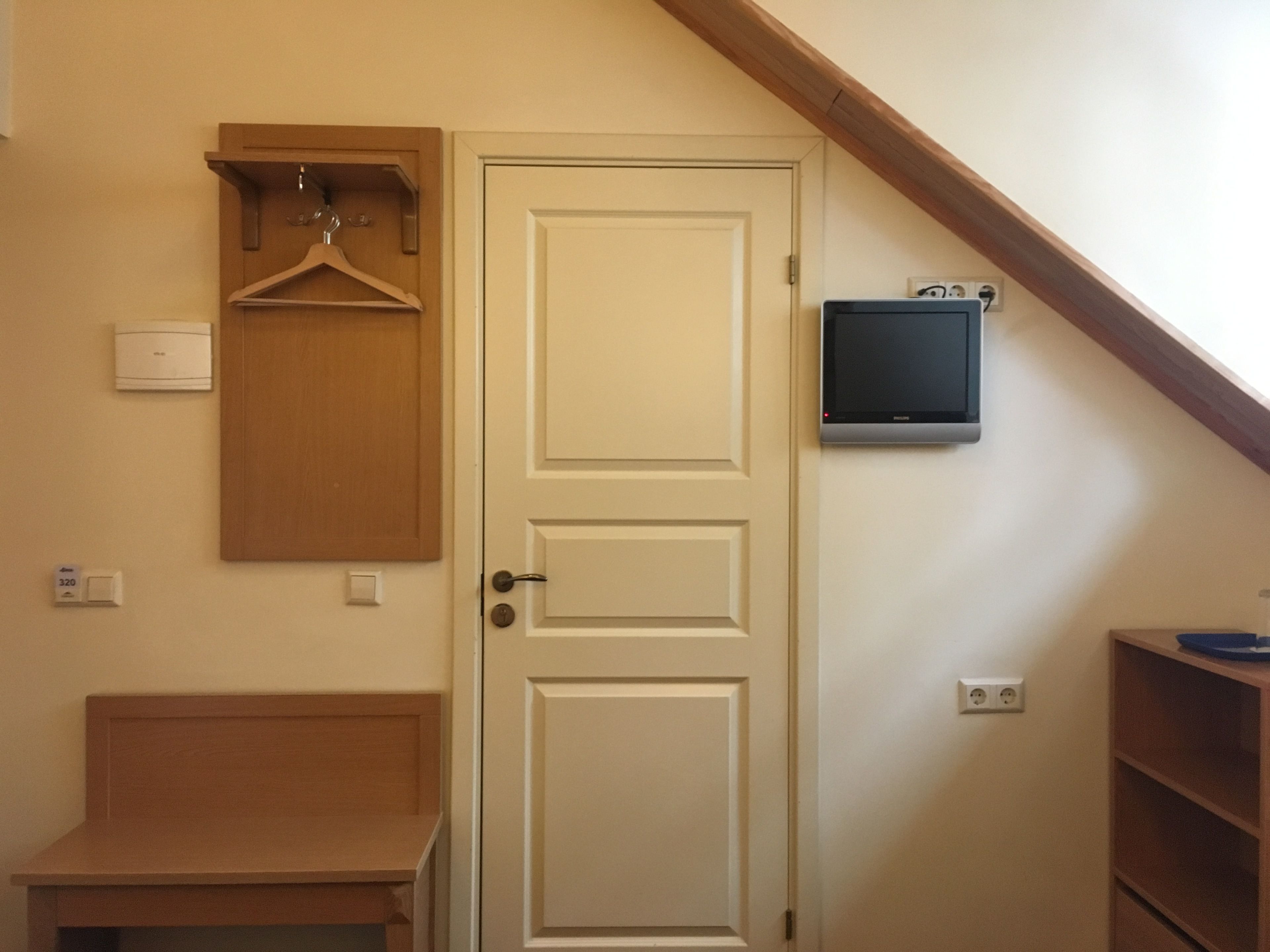 in-room safe, desk, soundproofing, iron/ironing board