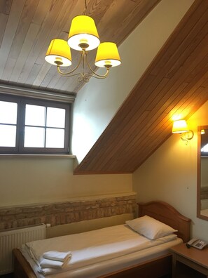 1 chambre, coffres-forts dans les chambres, bureau