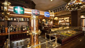 Bar (in der Unterkunft)
