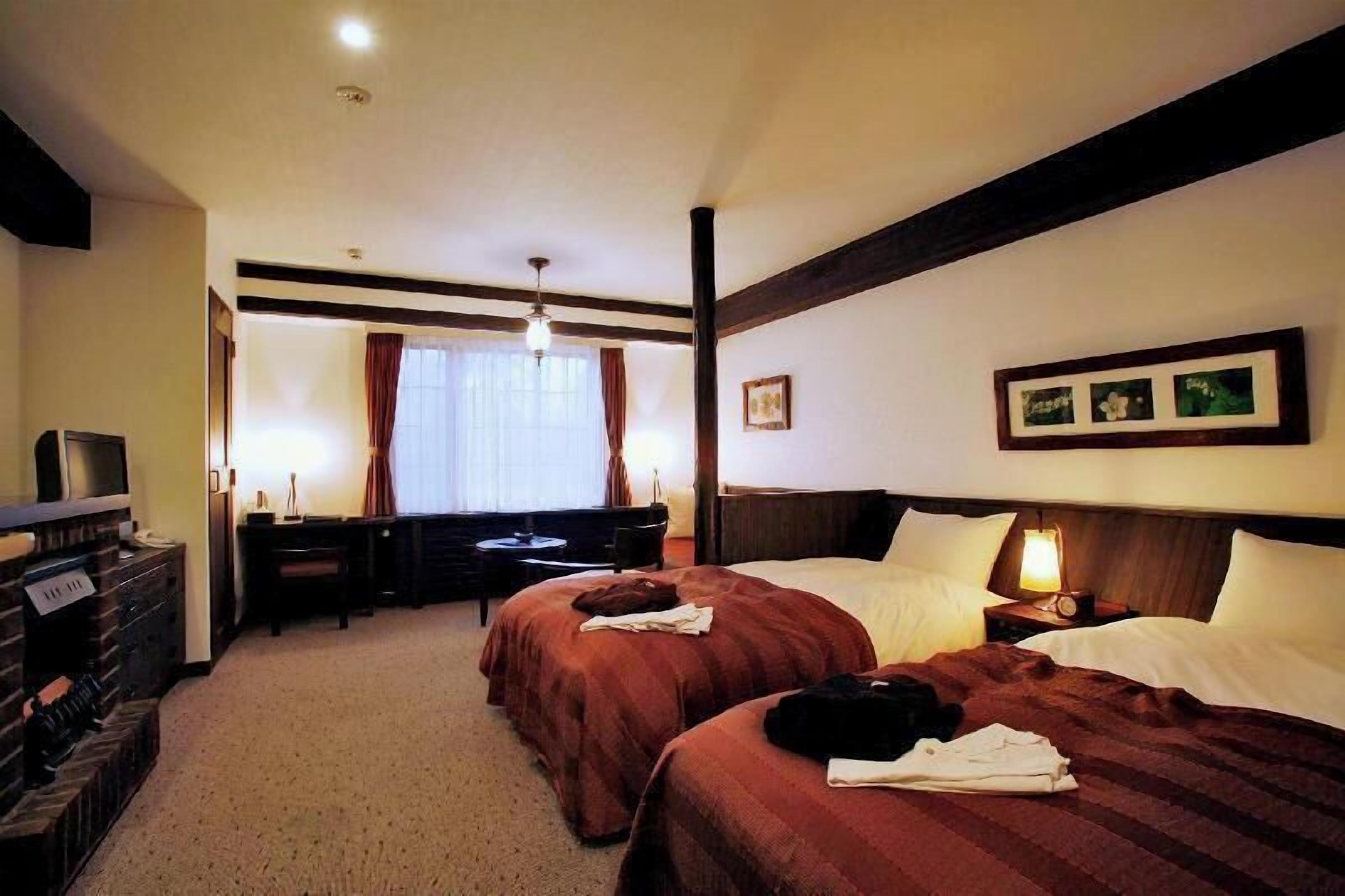 Premium bedding, down duvets, in-room safe, desk