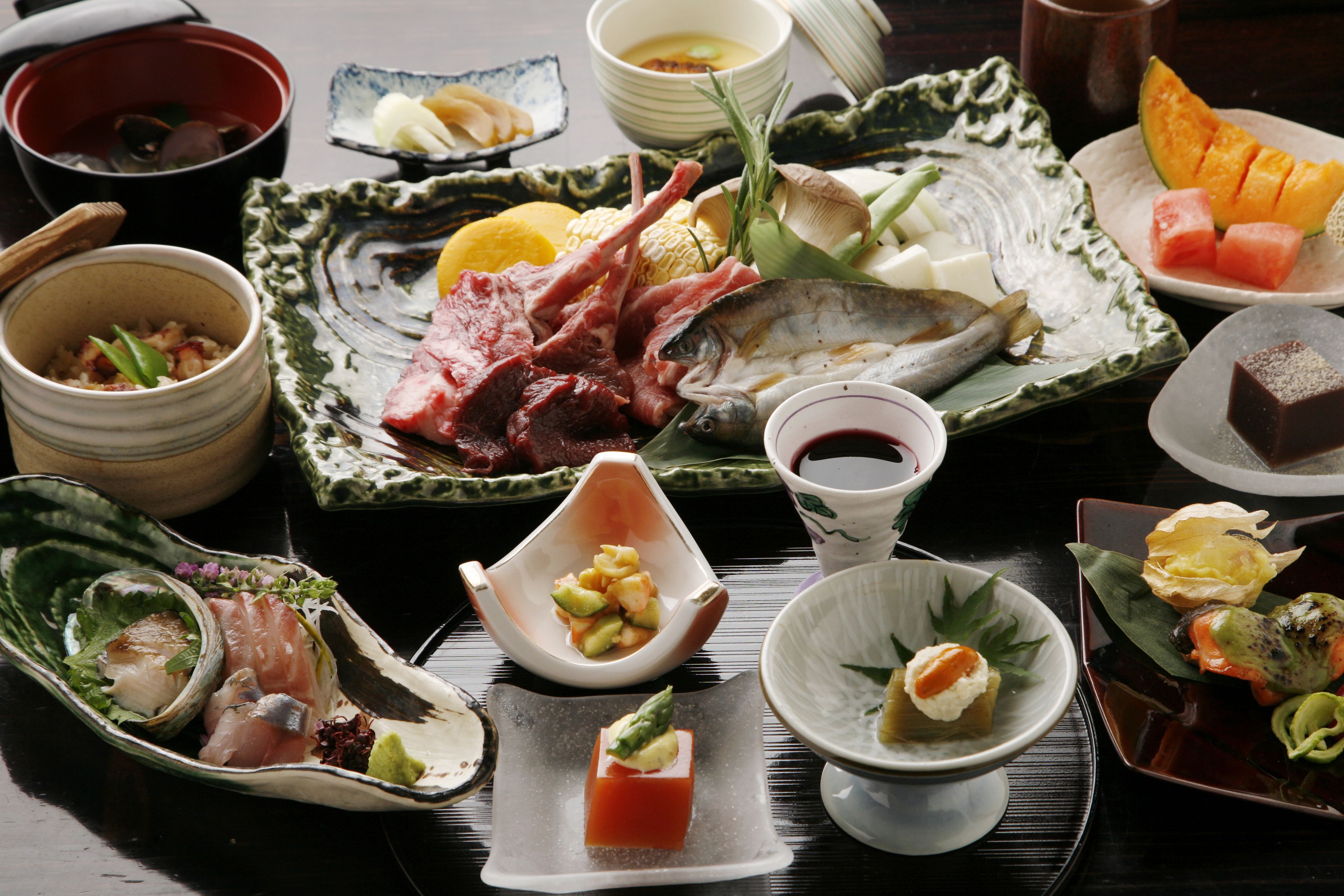餐飲