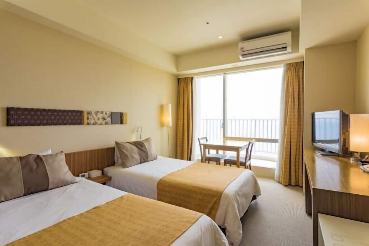 In-room safe, blackout drapes, iron/ironing board, free WiFi