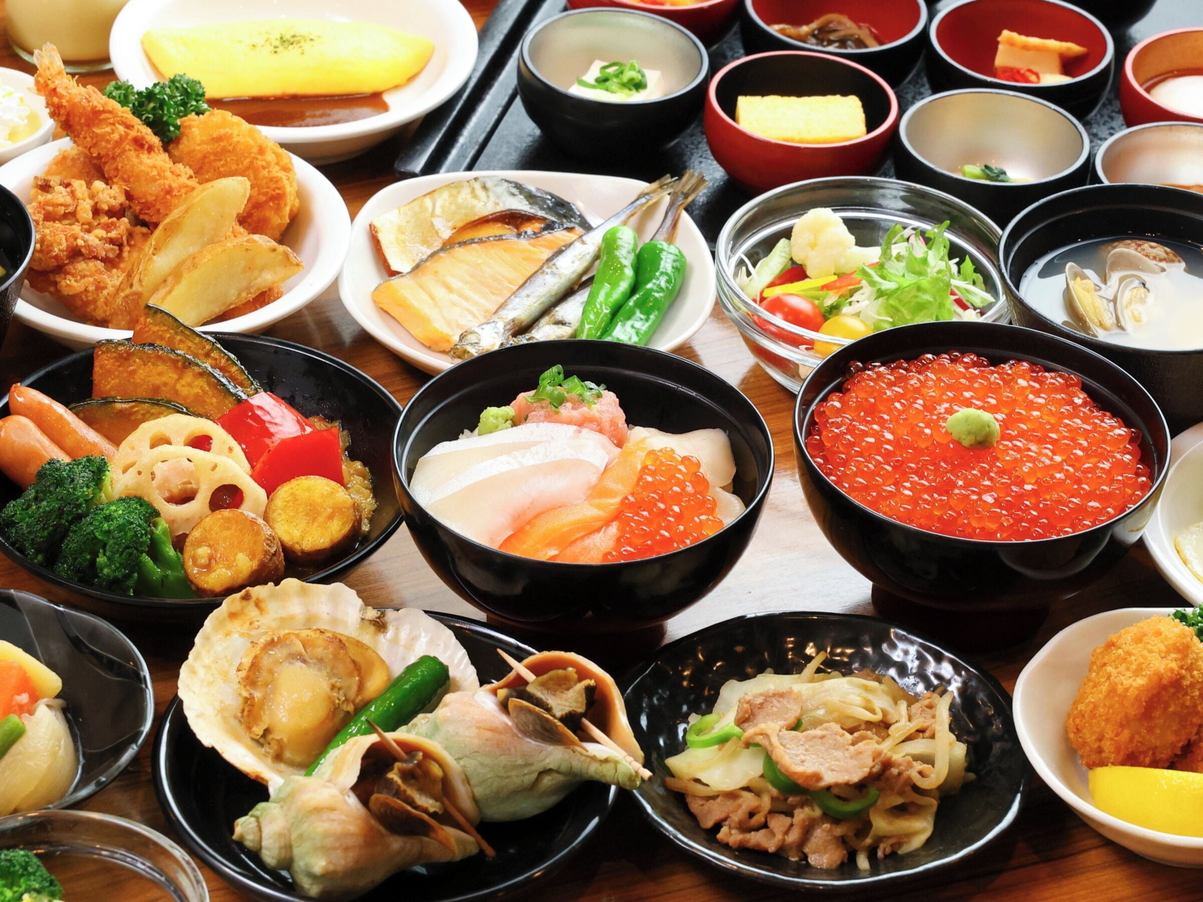 daily buffet breakfast (jpy 3000 per person)