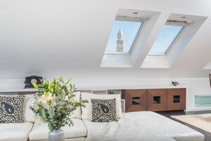 Penthouse Suite with Hot Tub Terrace and Old town view | Living area | LCD TV