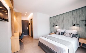 Cofres nos quartos, berços (sobretaxa), roupa de cama