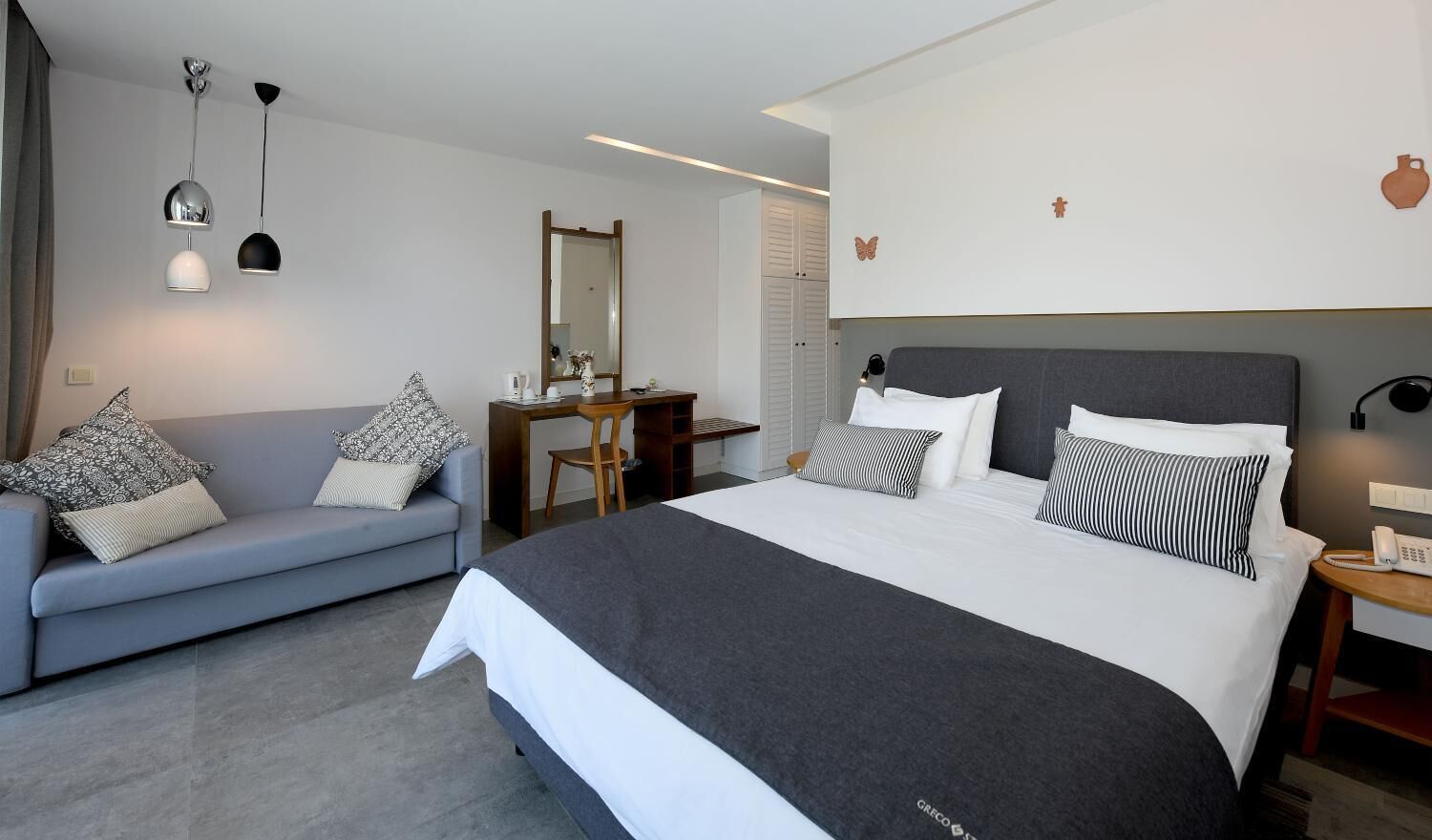 in-room safe, cots/infant beds, bed sheets