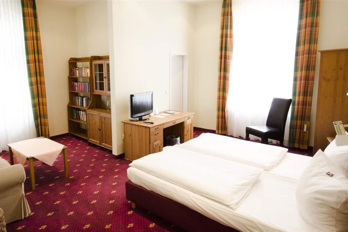 Standard Room | Cadar kapas Mesir, peralatan tempat tidur premium, katil Select Comfort