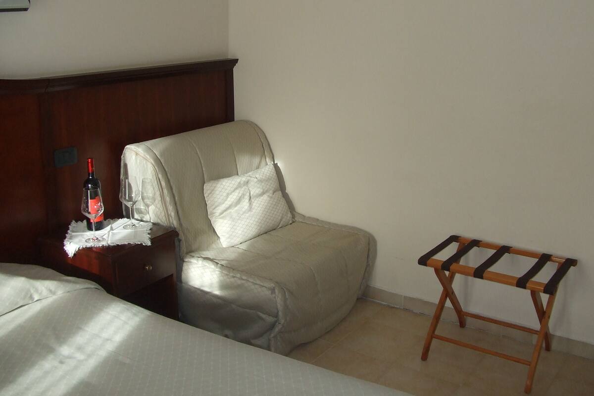 Minibar, caja de seguridad en la habitación y sistema de insonorización