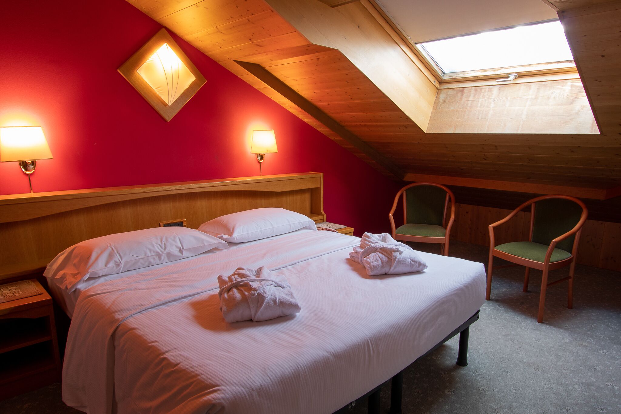 double or twin room | minibar, in-room safe, desk, cots/infant beds