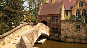 Entrada al alojamiento