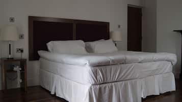 Select Comfort beds, iron/ironing board, free WiFi, bed sheets