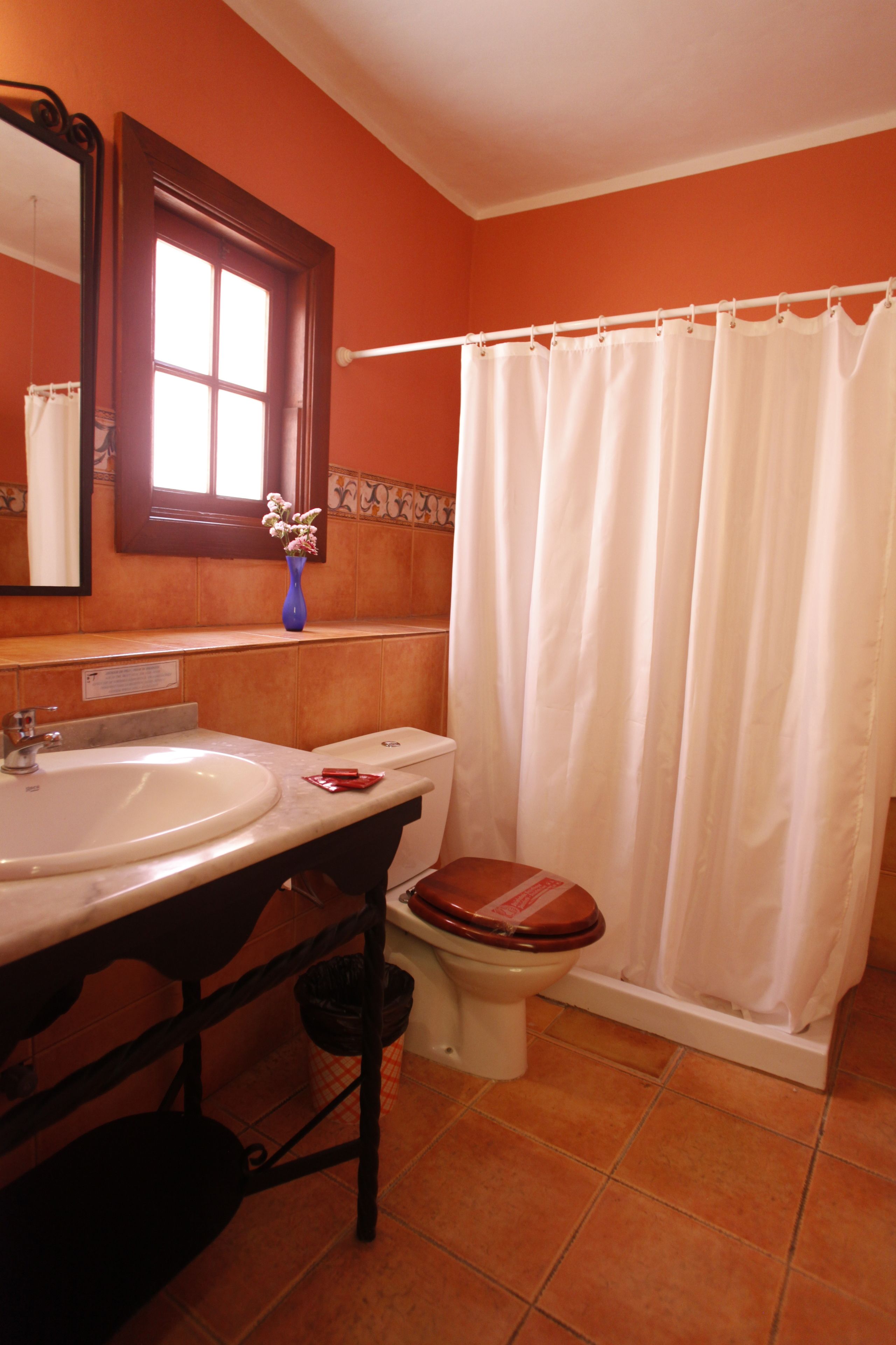 Photo - Fonda Central