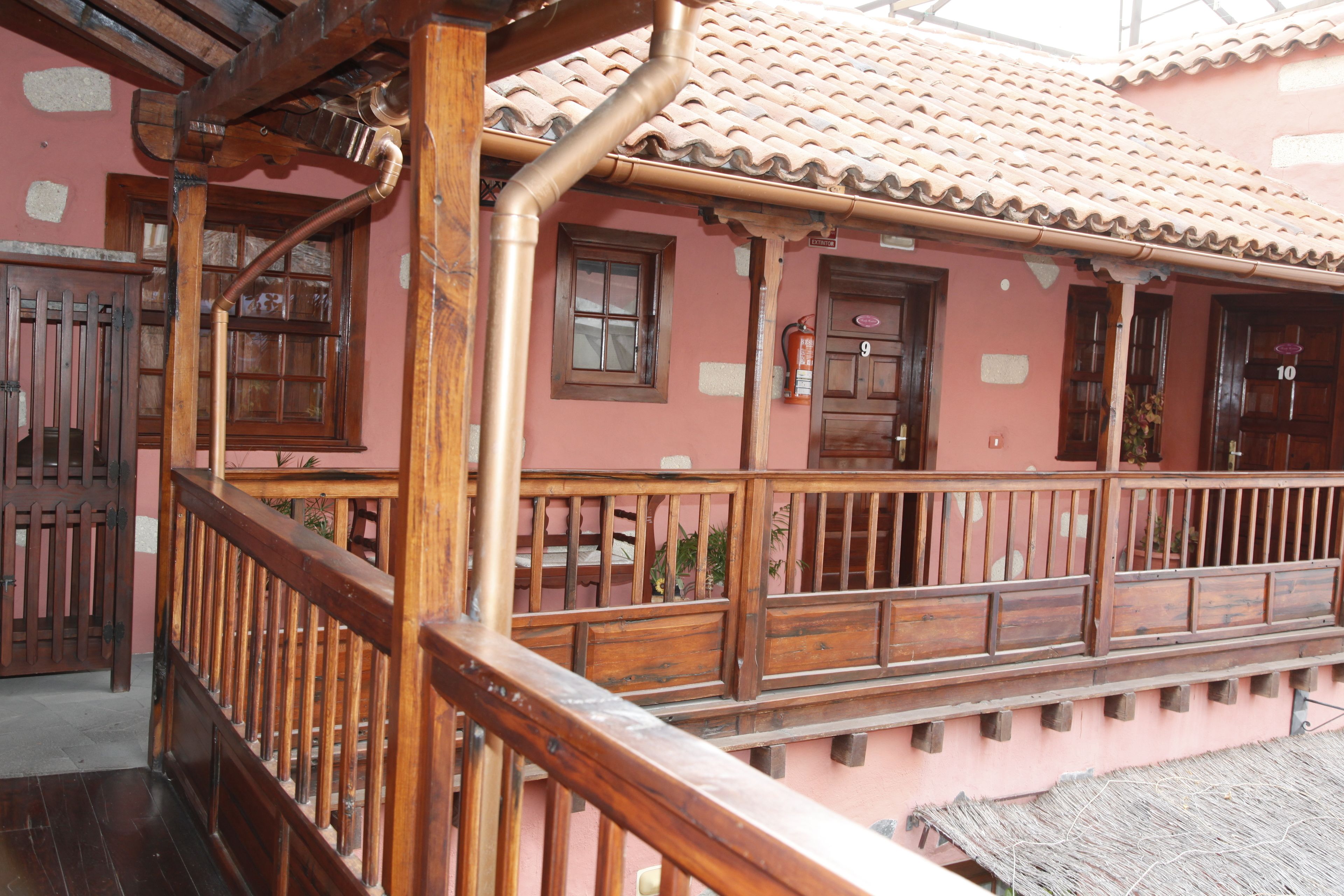 Photo - Fonda Central