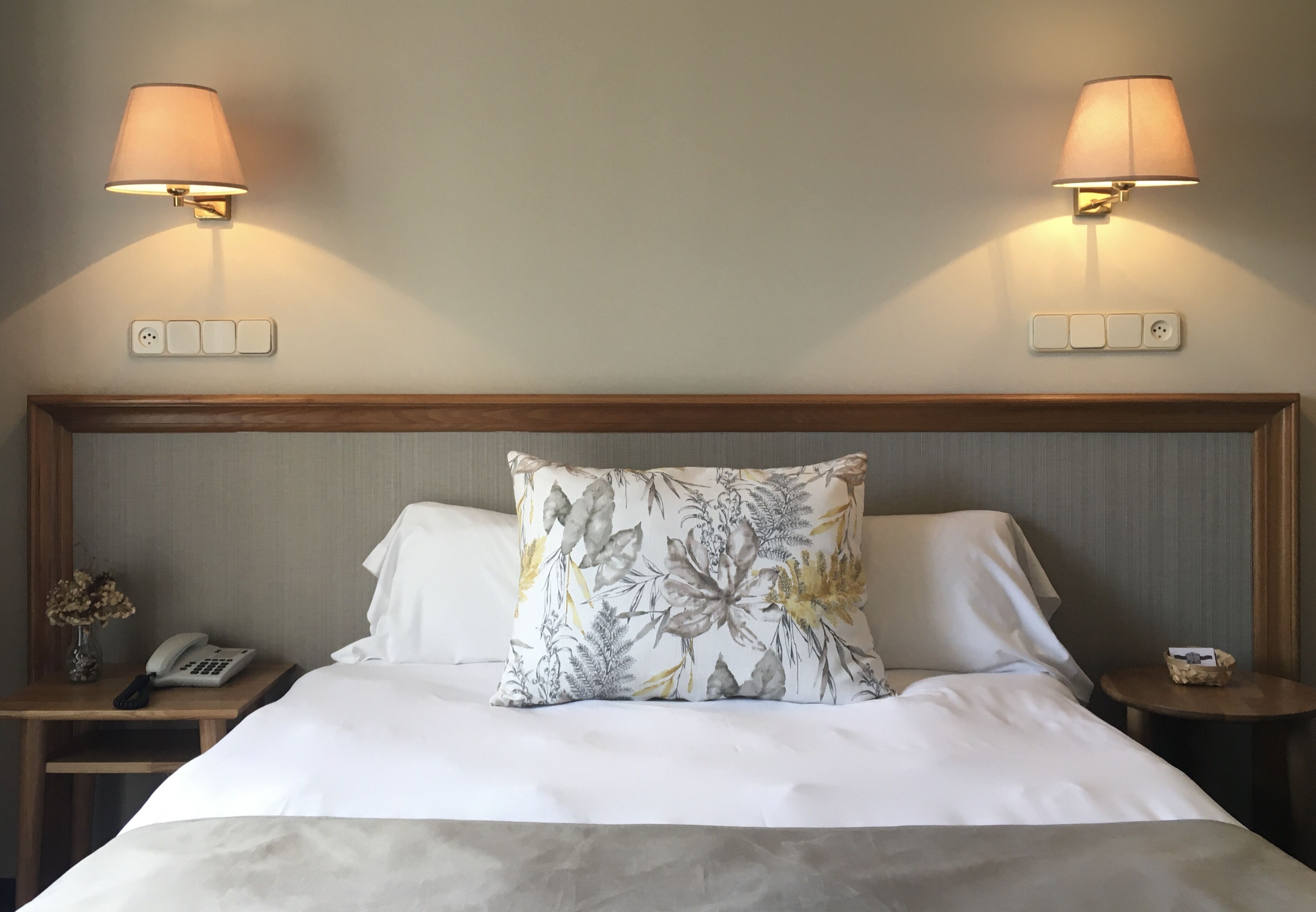 1 bedroom, in-room safe, desk, laptop workspace