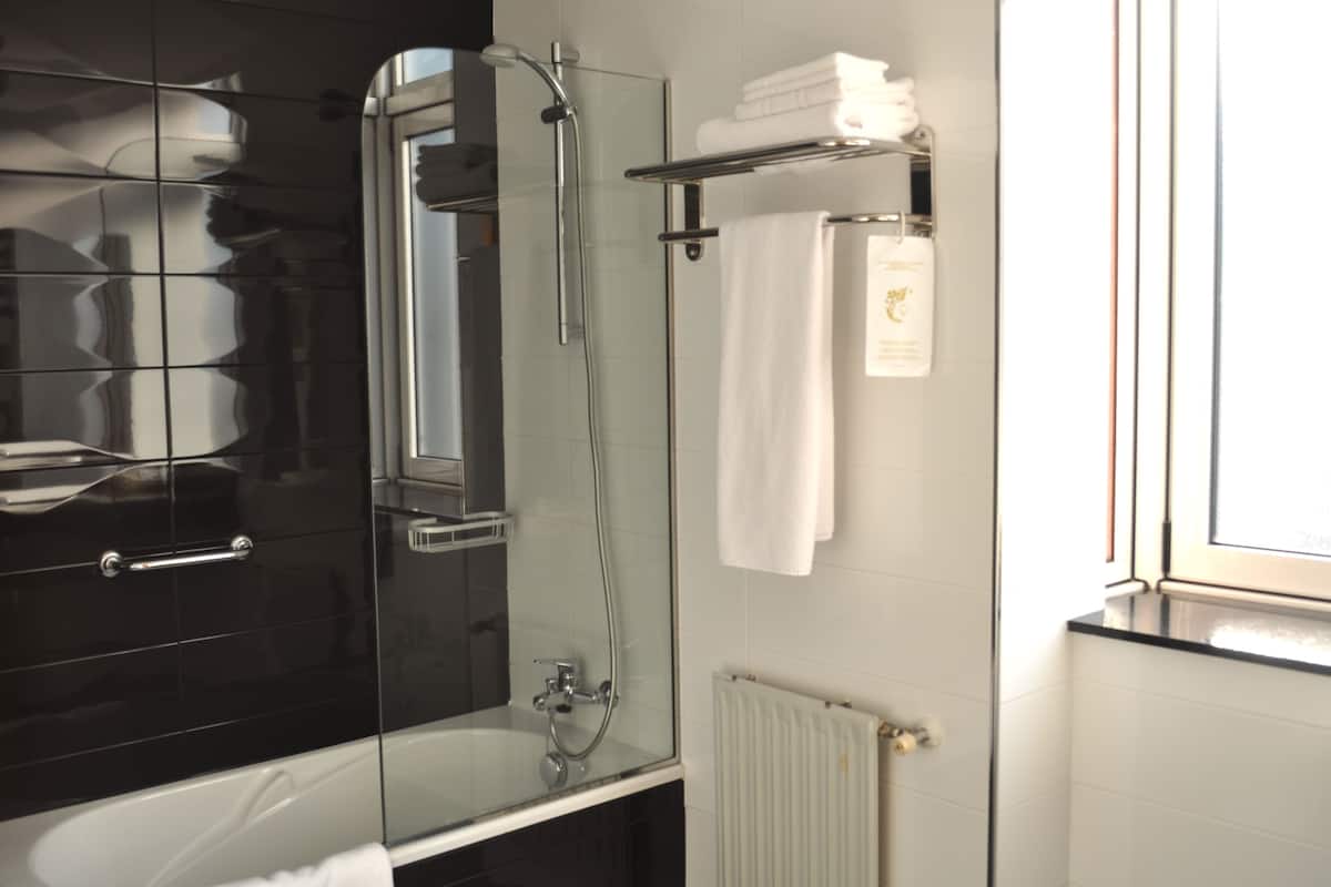 free toiletries, hair dryer, bidet, towels