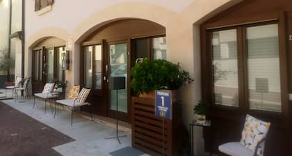 Giardino Giusti House & Court