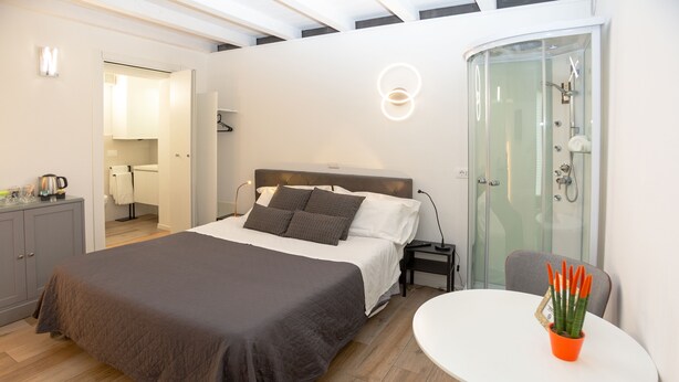 Rom – basic (Small Room)