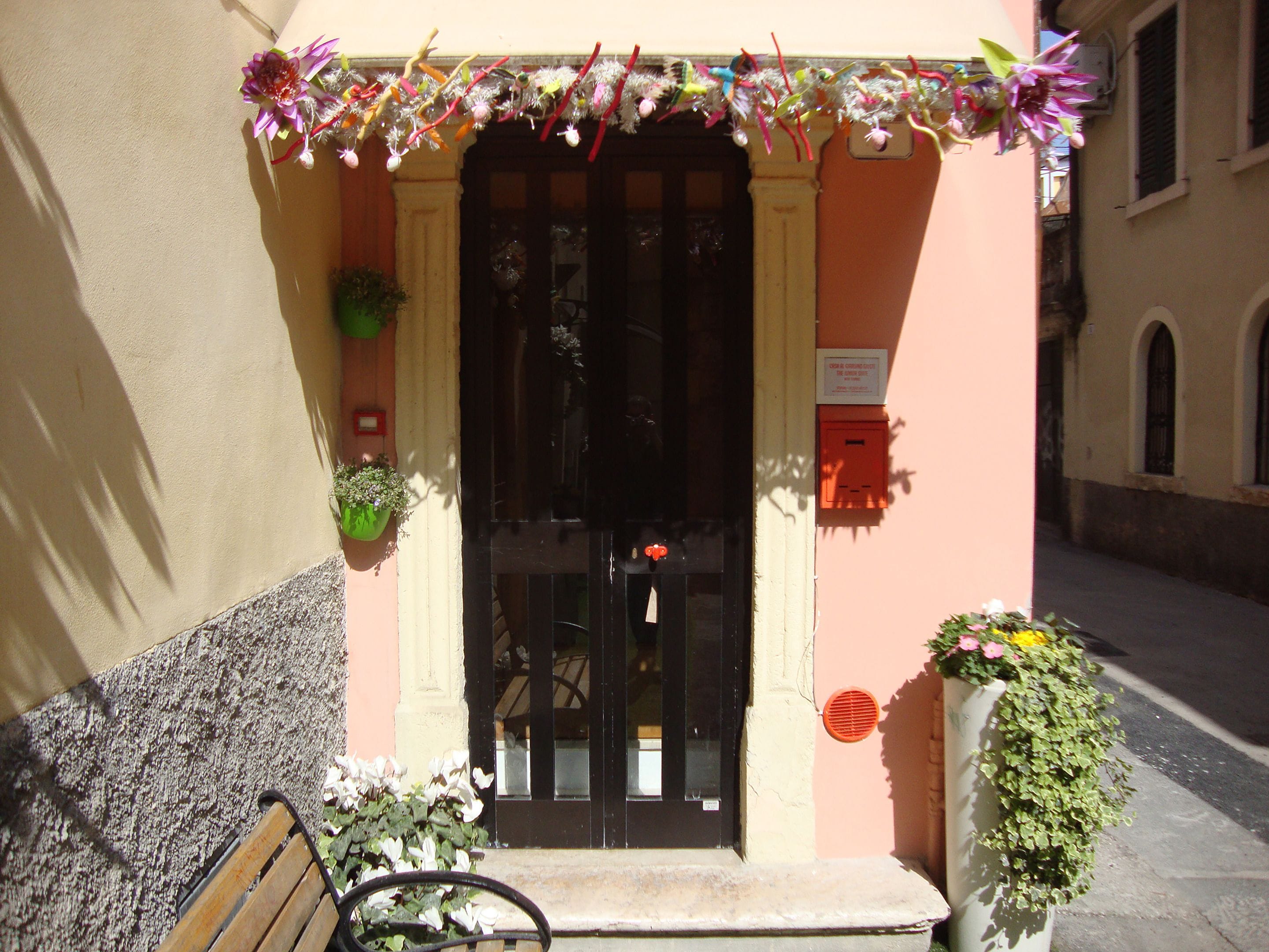 Entrée de l’hébergement