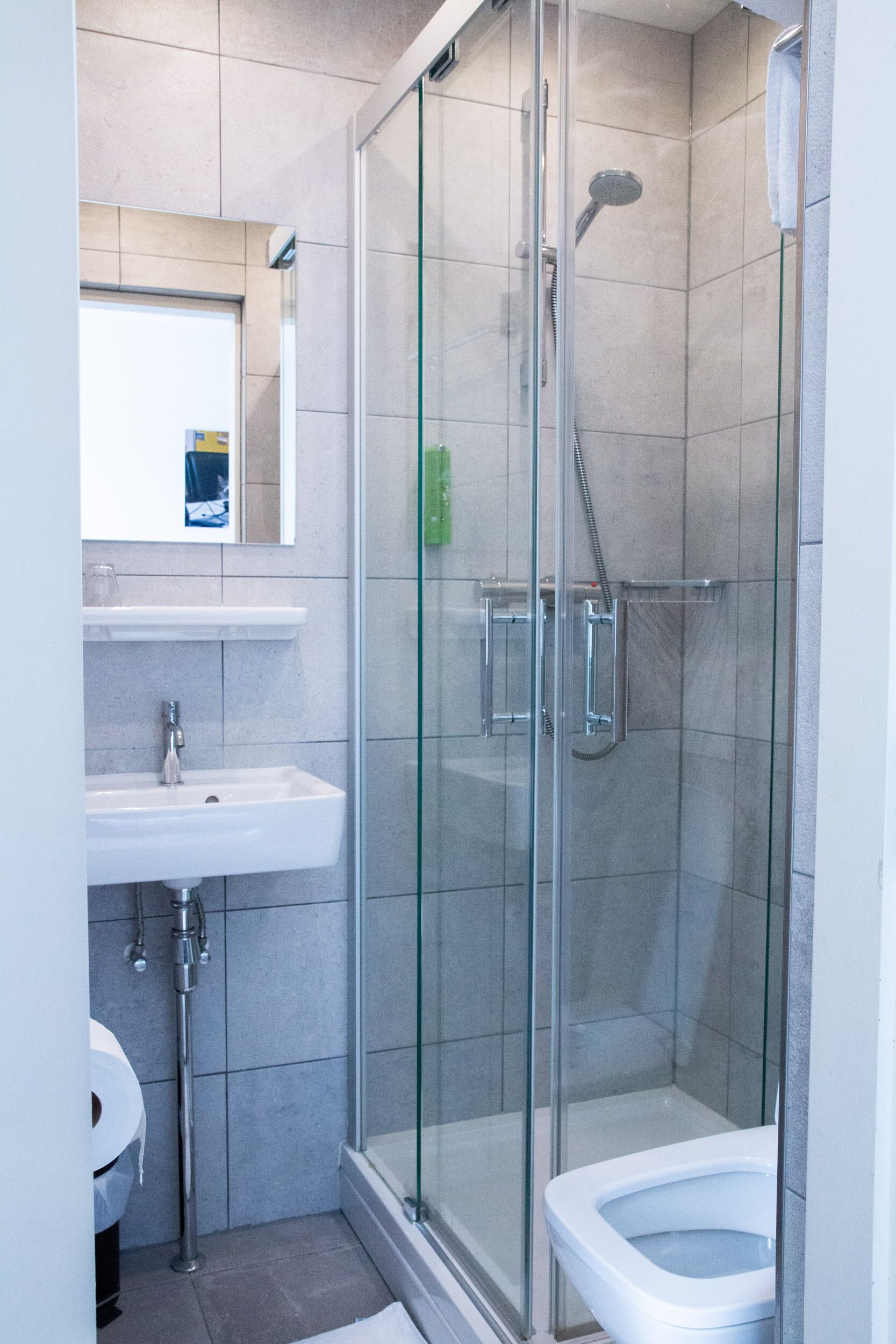 hypo-allergenic bedding, in-room safe, desk, iron/ironing board