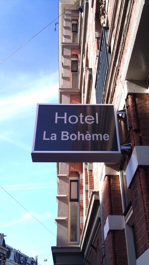 Exterior - La Boheme (Amsterdam)