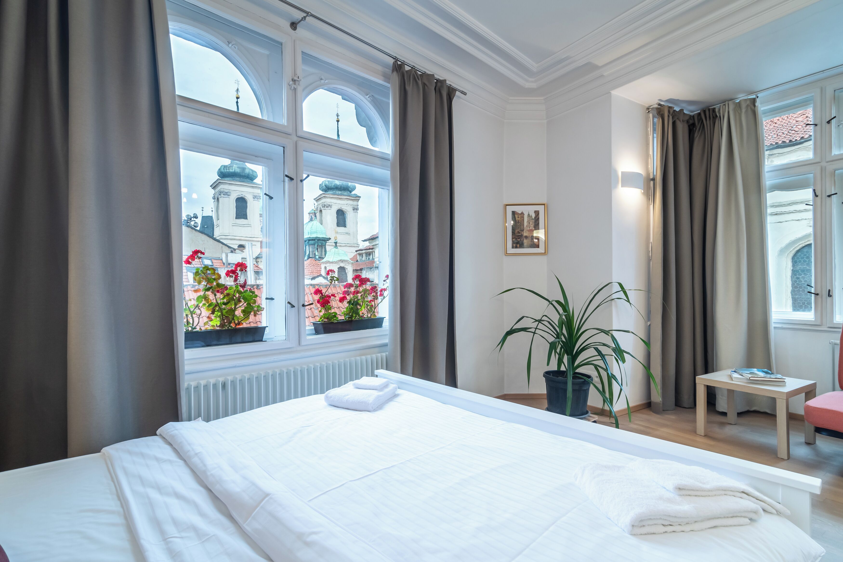 Two Bedroom Apartment, City View | 獨特設計、獨特裝修、手提電腦工作空間、免費 Wi-Fi